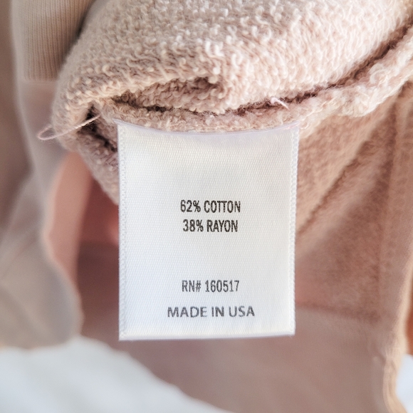 Found Made In LA Pink Terry Knit Cozy Pullover Oversized Sweatshirt Size Medium - Picture 6 of 6